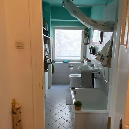 Apartman Gemuetliche Und Mit Charme Eingerichtete Wuppertal