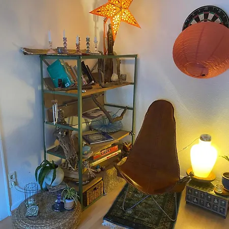 Gemuetliche Und Mit Charme Eingerichtete Wuppertal