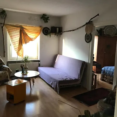 Gemuetliche Und Mit Charme Eingerichtete Wuppertal