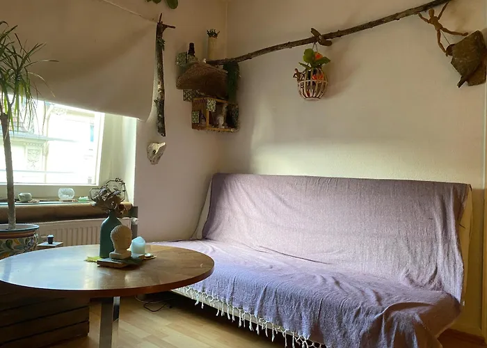 Gemuetliche Und Mit Charme Eingerichtete وبرتال