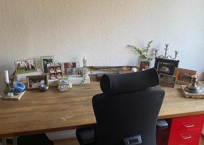 Gemuetliche Und Mit Charme Eingerichtete شقة وبرتال